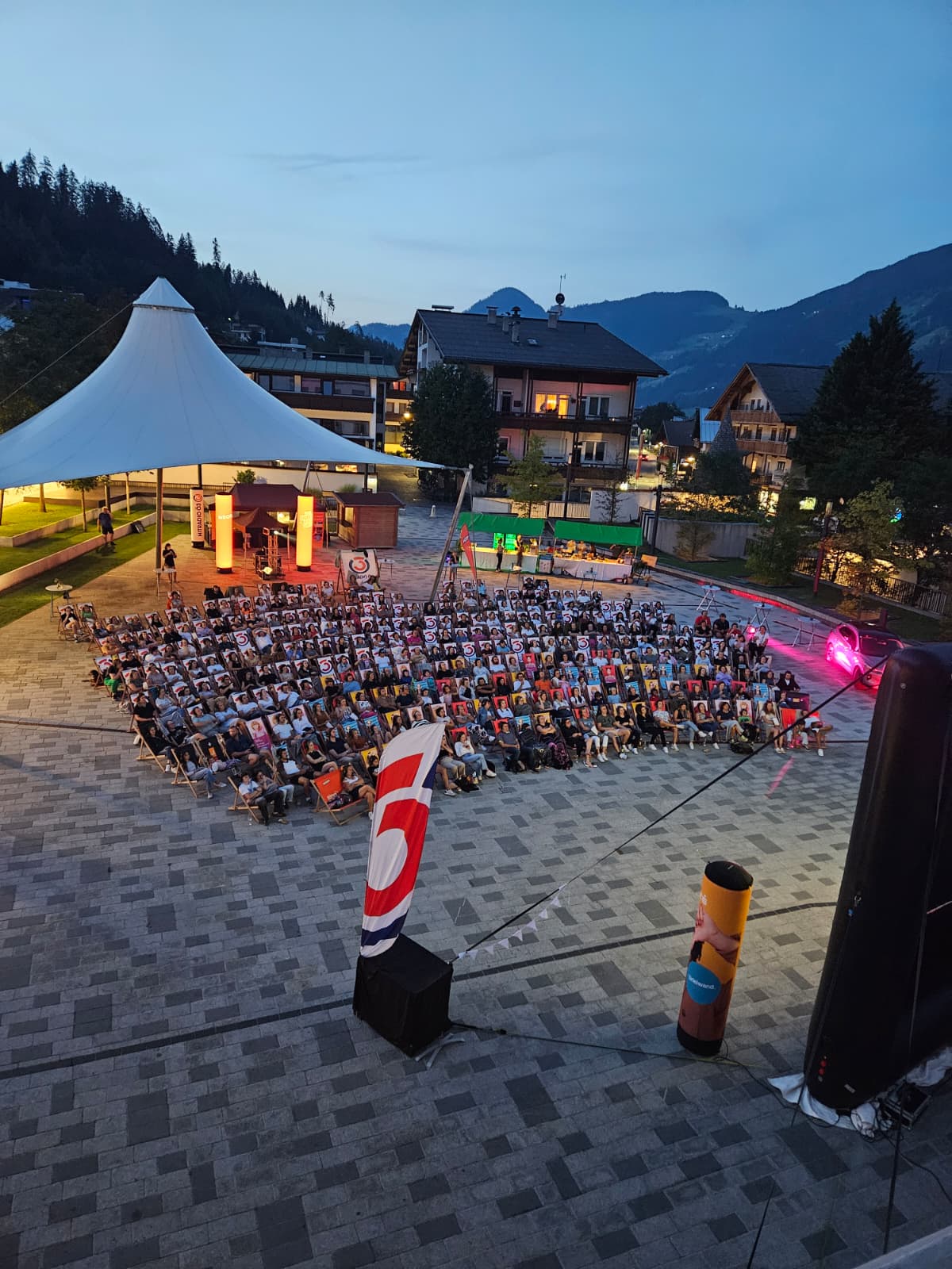 Ö3 Silent Cinema Open Air Kino am Schlossplatz Fügen